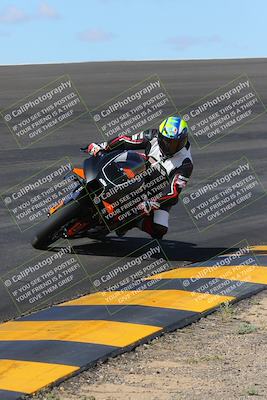 media/Mar-20-2023-Moto Forza (Mon) [[d0bbc59e78]]/1-A Group (Green)/Session 2 (Bowl)/